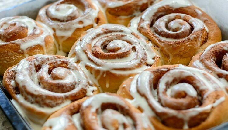 Recipe For Cinnamon Rolls In The Kitchen